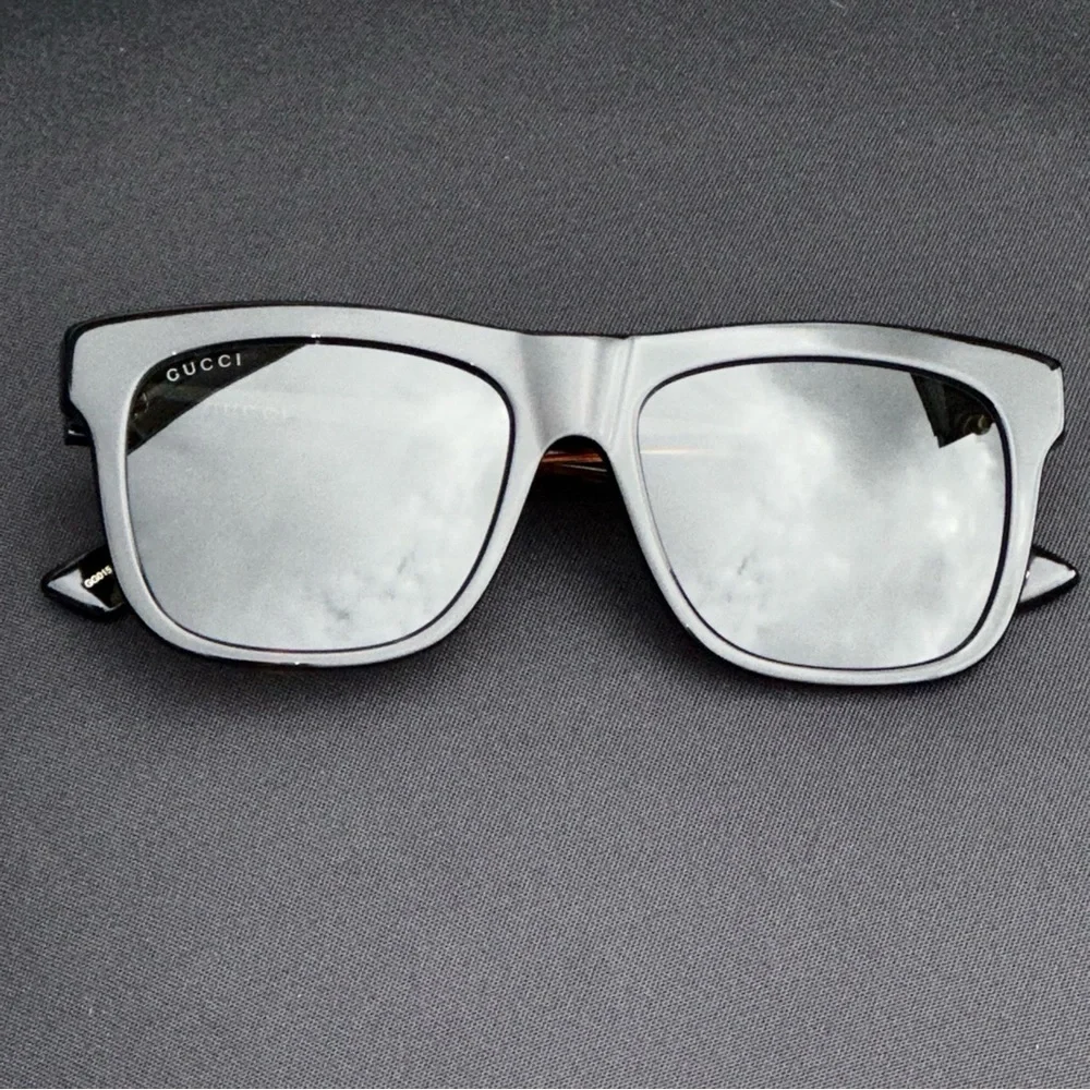 NEW GUCCI - GG0158SN Tortoise Unisex Sunglasses Authentic 54mm lens width
